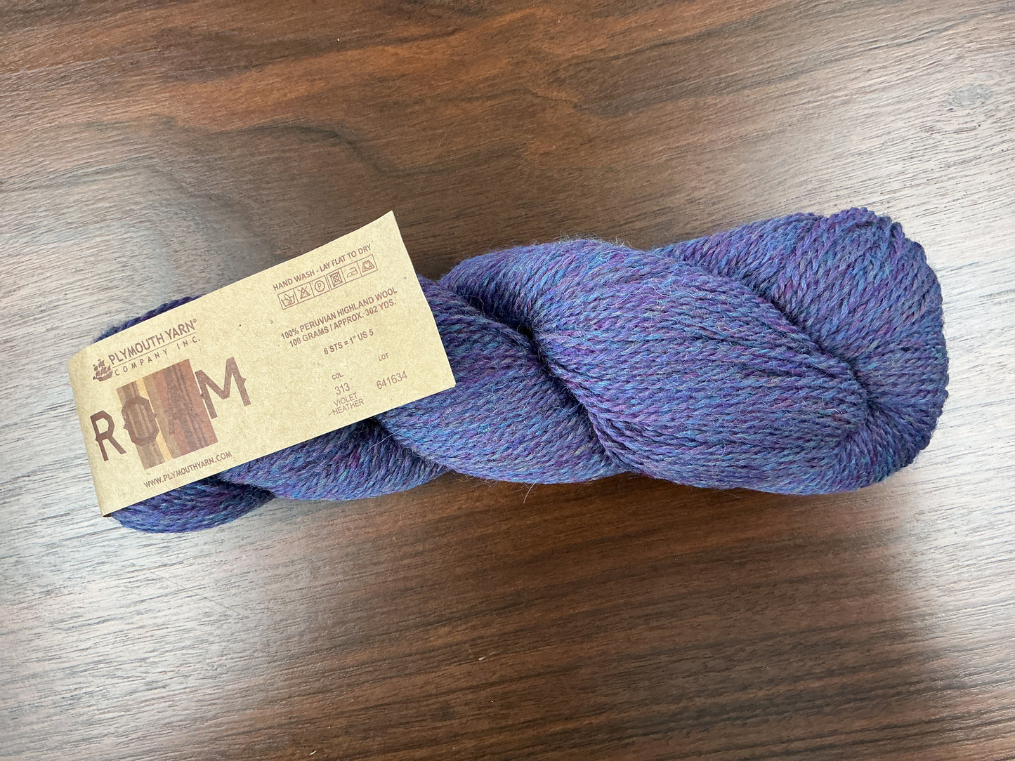 Roam Plymouth Yarn 313