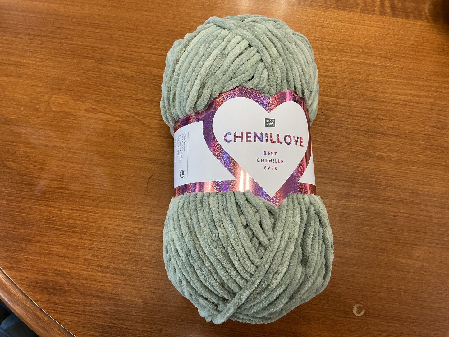 Creative Chenillove Sage 023