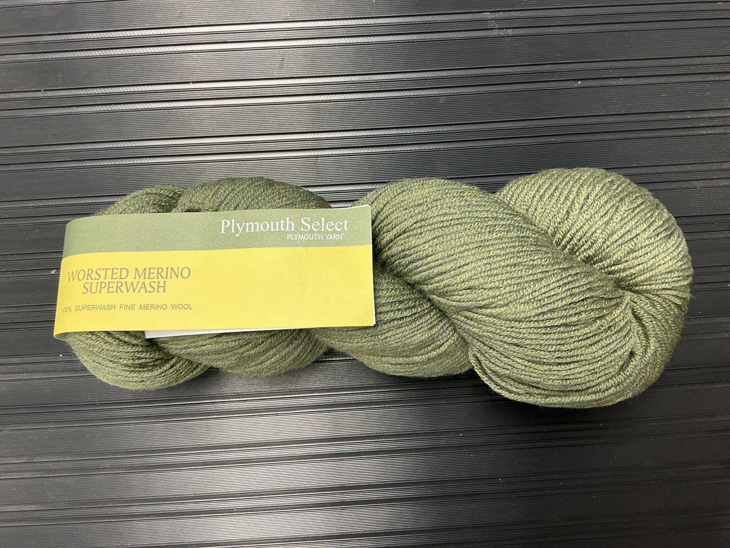 Worsted Merino Superwash 81