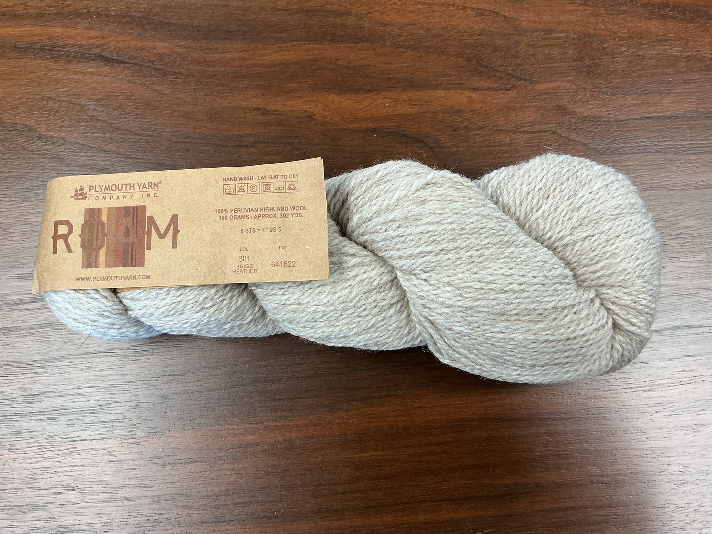 Roam Plymouth Yarn 301