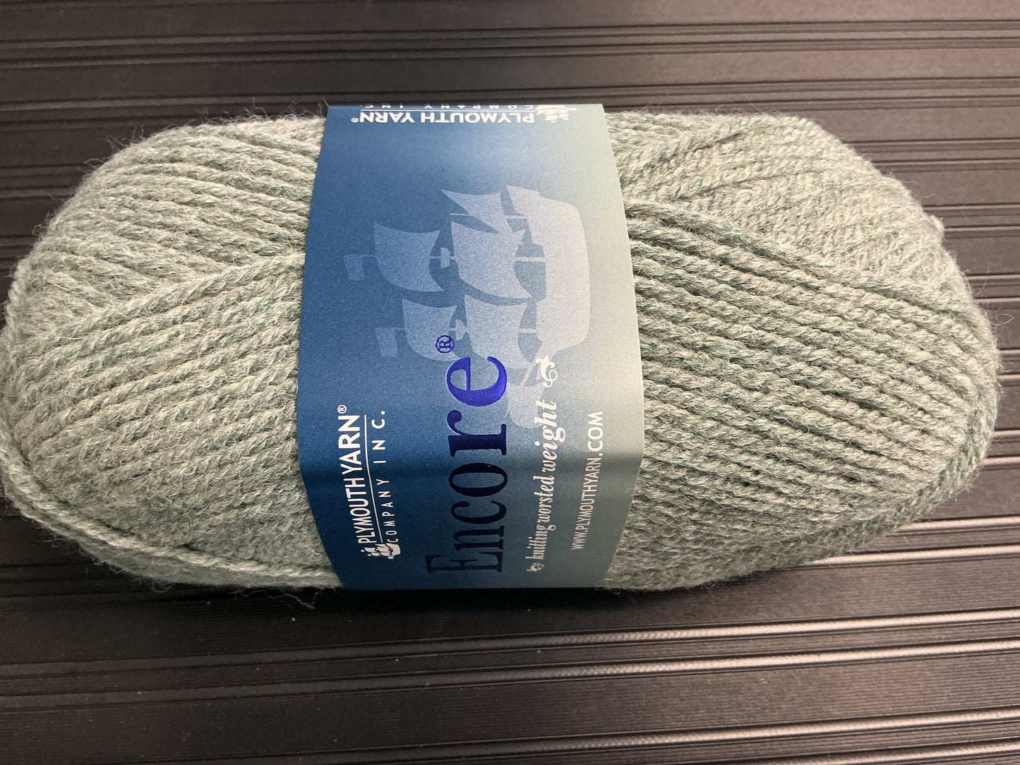Encore worsted 678