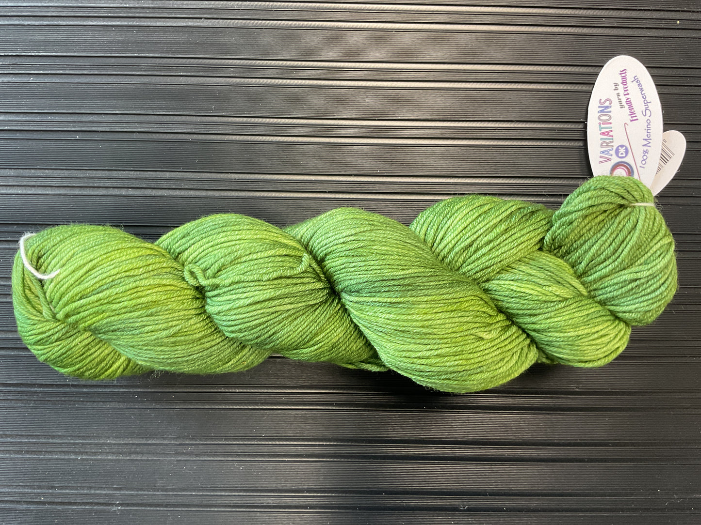 Variations 100% Merino superwash DK 118