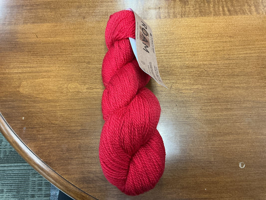 Roam 318 True Red