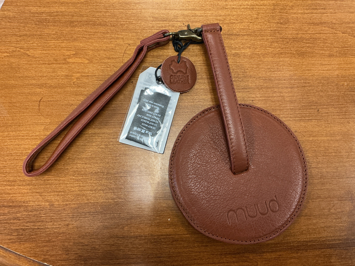 Mudd Gyrit Rich Brown Yarn Holder