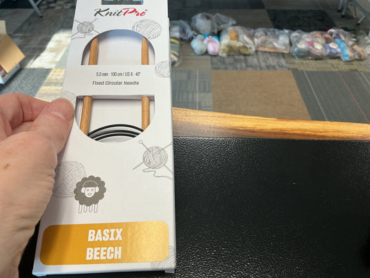 Basix Beech knit pro 5mm, 40”, US 8 circular needle