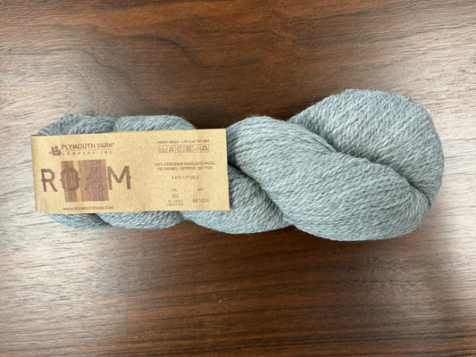 Roam Plymouth Yarn 303