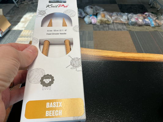 Basix Beech knit pro 8mm, 40”, US 11 circular needle