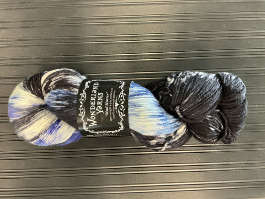 Wonderland Cauldron 372