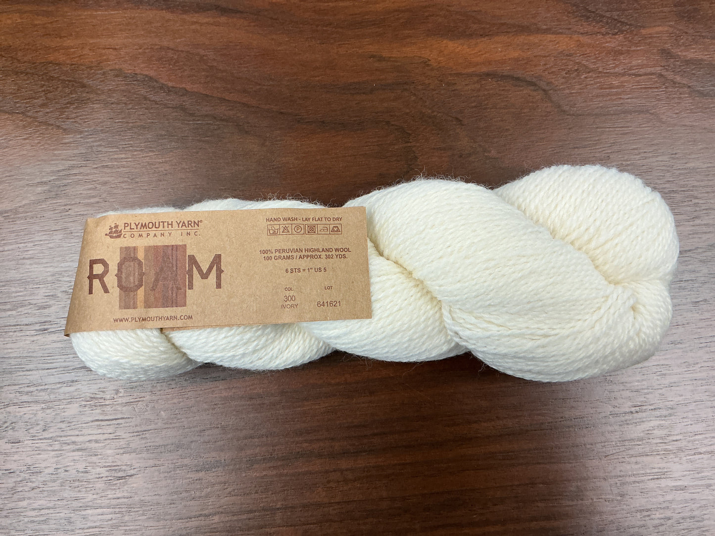 Roam Plymouth Yarn 300