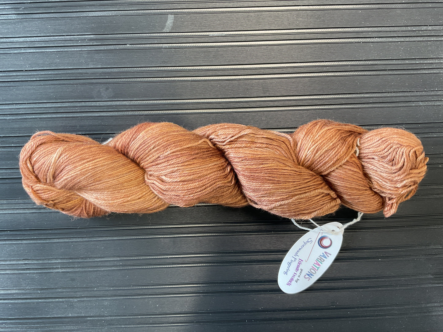 Variations Superwash Fingering 319