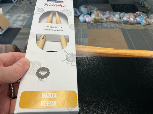 Basix Beech knit pro 8mm, 24”, US 11 circular needle