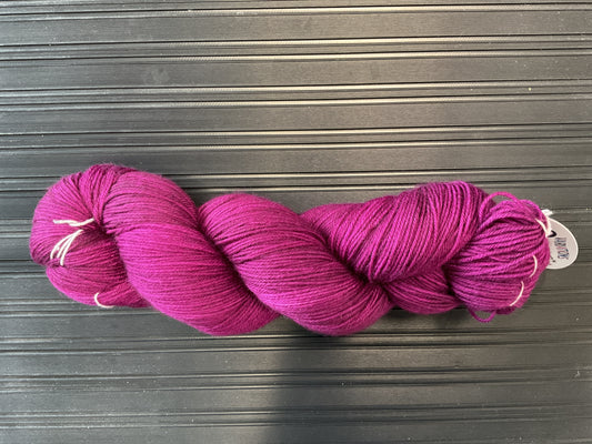 Variations 100% Superwash Fingering 3008
