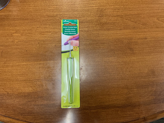 Clover Amour Crochet Hook 2mm